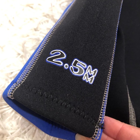 NeoSport 2.5mm Youth size 12 Black Shorty Wetsuit - Picture 4 of 8